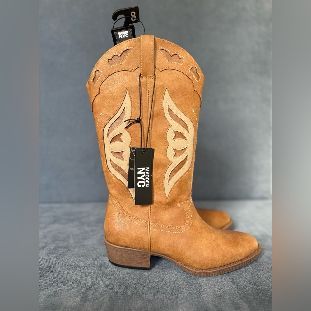Madden NYC Women’s Faux Leather Tan Round Toe Butterfly Western Boots SZ 8 New - Picture 2 of 8